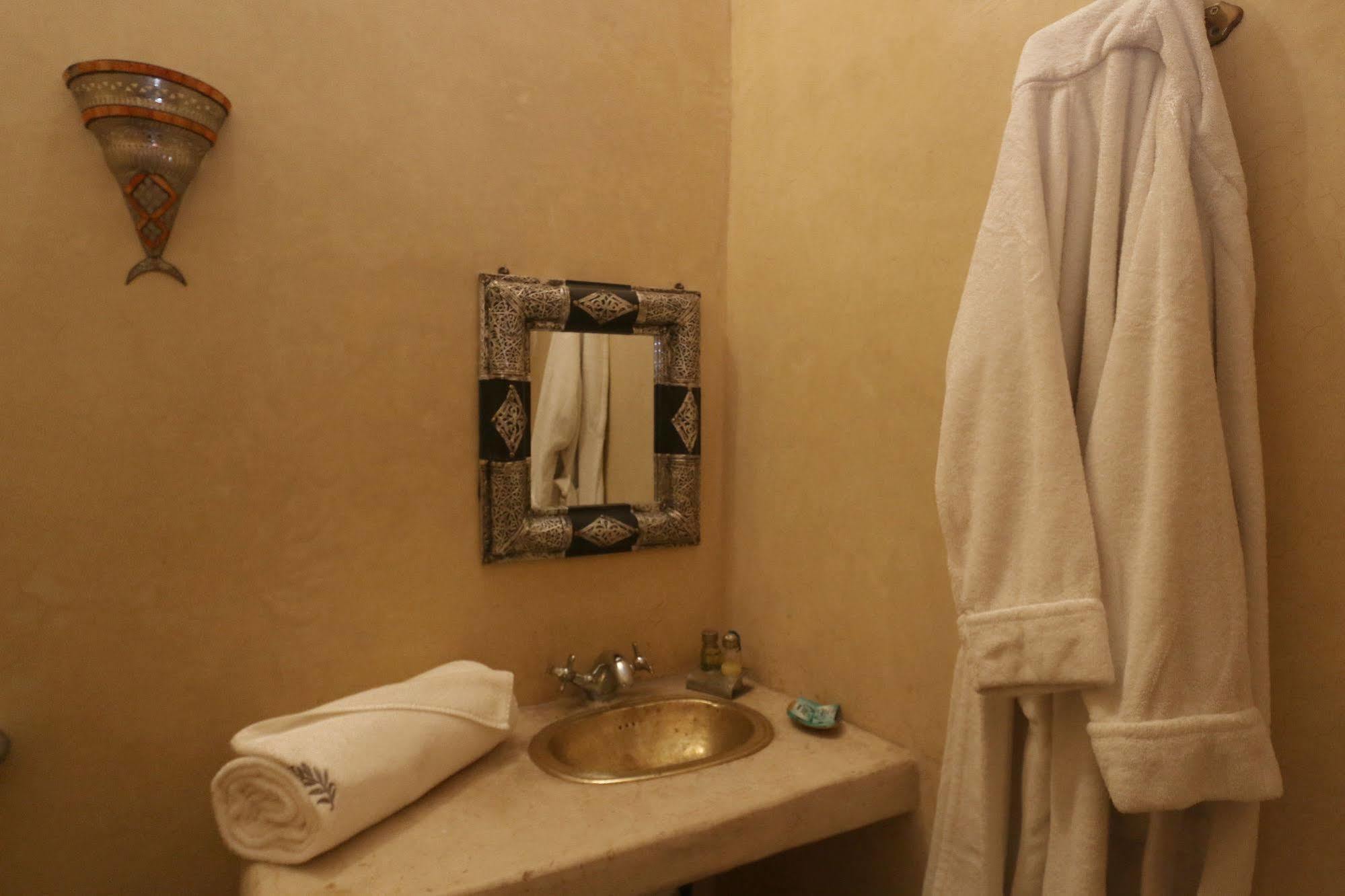 Riad Maissoun Marrakesh Bagian luar foto